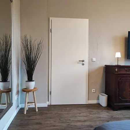 Апартаменты Charmantes In *