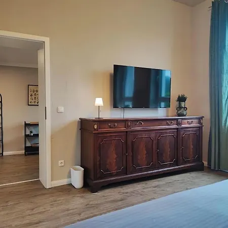 Charmantes In Апартаменты *